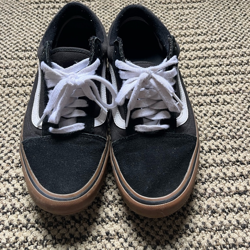 Vans Old Skool Skate Shoe - Men’s 10.5